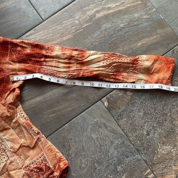 Buckle Daytrip long sleeve button down blouse - Picture 10 of 11